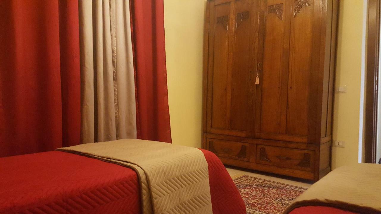 Su Carreri Bed and Breakfast Armungia Exteriör bild